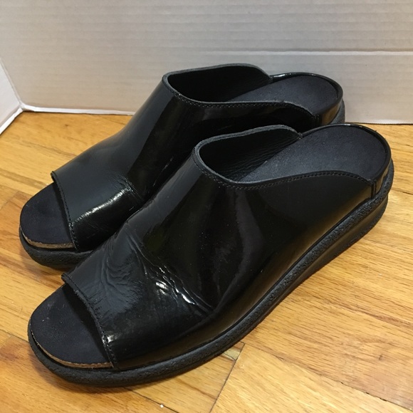 narrow slide sandals